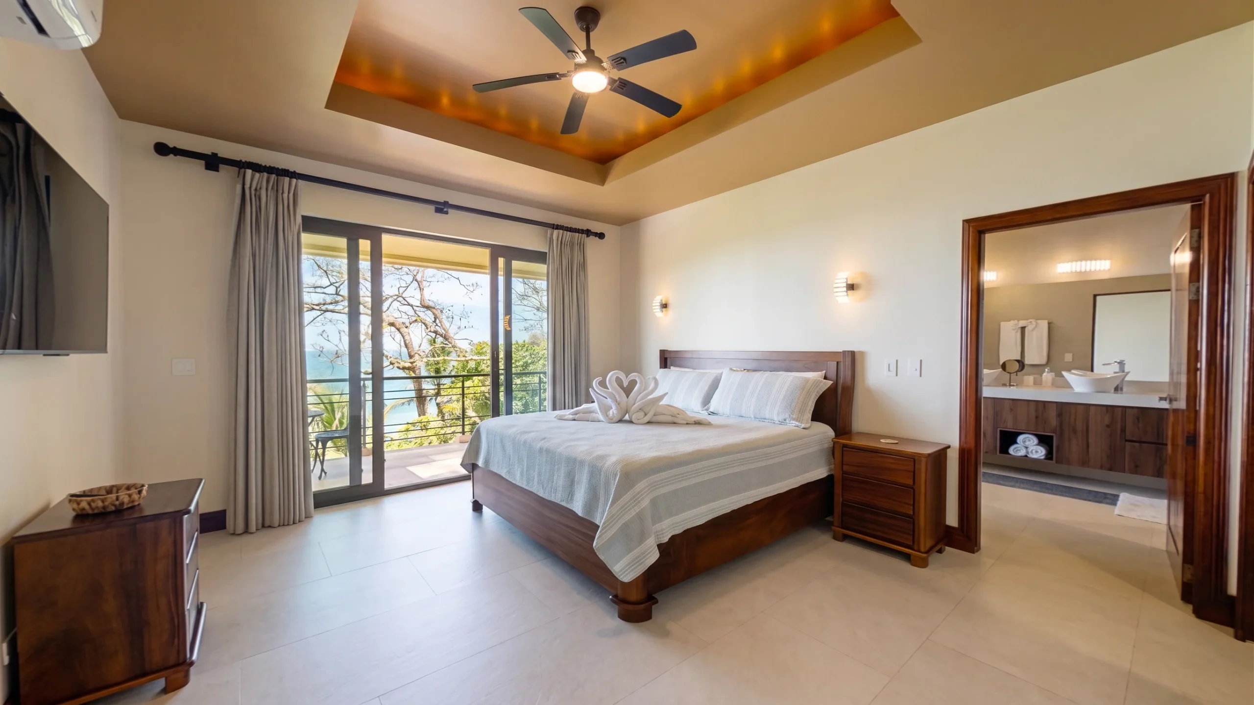 Barefoot luxury at the beachfront estate